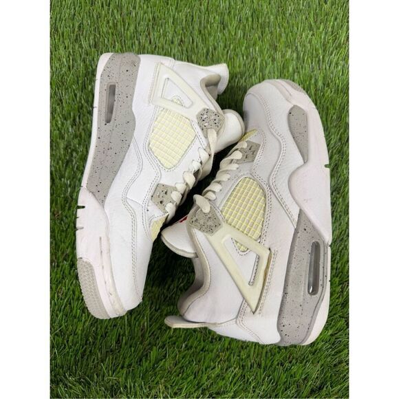 Size 6Y Jordan 4 Retro  White Oreo - Pre-Owned DJ4699 100 GS - Picture 7 of 10
